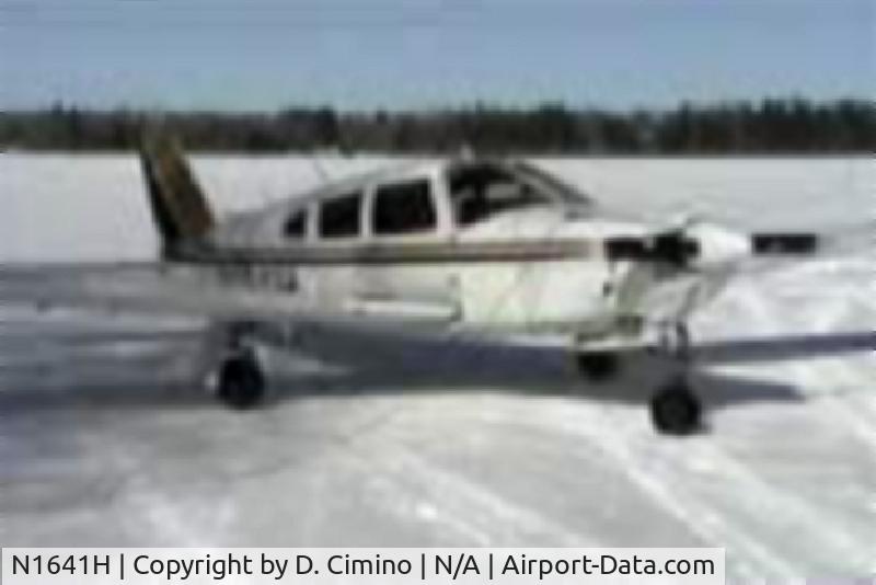 N1641H, 1977 Piper PA-28R-201 Cherokee Arrow III C/N 28R-7737006, on the ice at Lake of the Woods, in front of The Angle Inn.