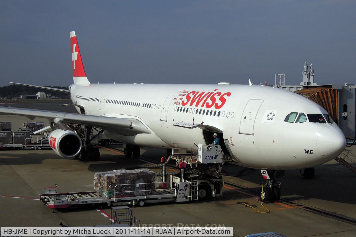 HB-JME, 2003 Airbus A340-313X C/N 559, At Narita