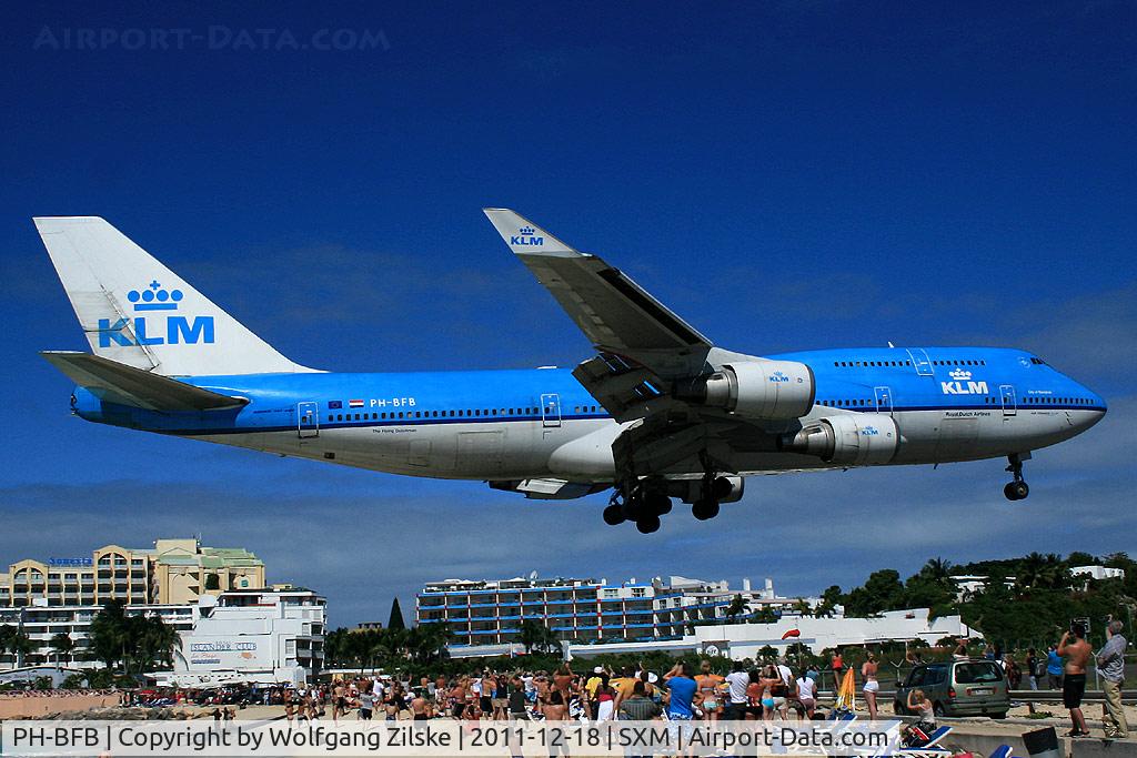 PH-BFB, 1989 Boeing 747-406 C/N 24000, visitor