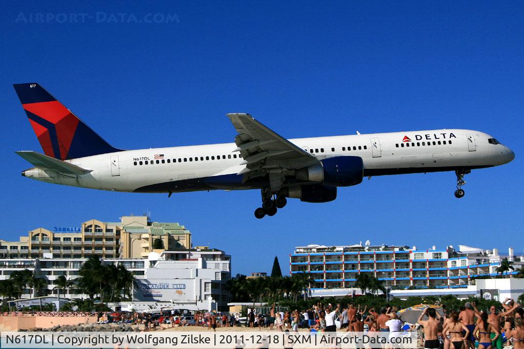 N617DL, 1986 Boeing 757-232 C/N 22907, visitor