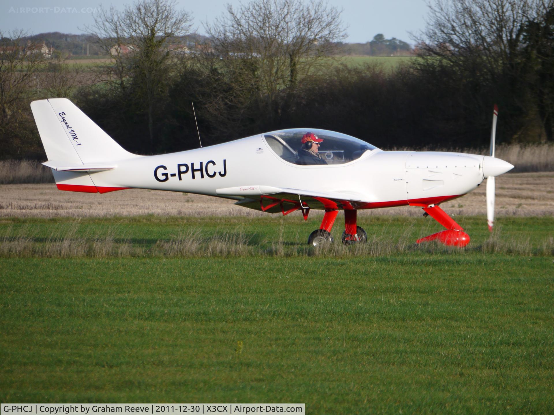 G-PHCJ, 2007 Vol Mediterrani VM-1 Esqual C C/N E180039, Just landed at Northrepps.