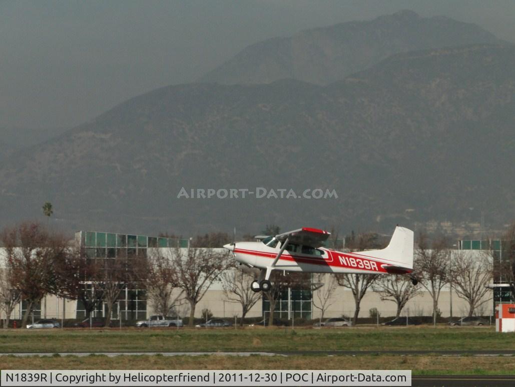 N1839R, 1974 Cessna A185F Skywagon 185 C/N 18502554, Airbourne from runway 26