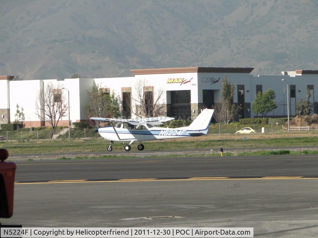 N5224F, 1965 Cessna 172F C/N 17253263, Rolling out after landing on runwa 26L