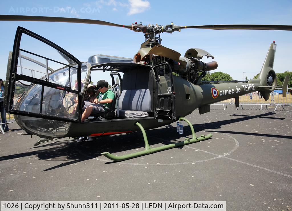 1026, Aérospatiale SA-341F Gazelle C/N 1026, Used as an instructional airframe and seen during Rochefort Open Day....
