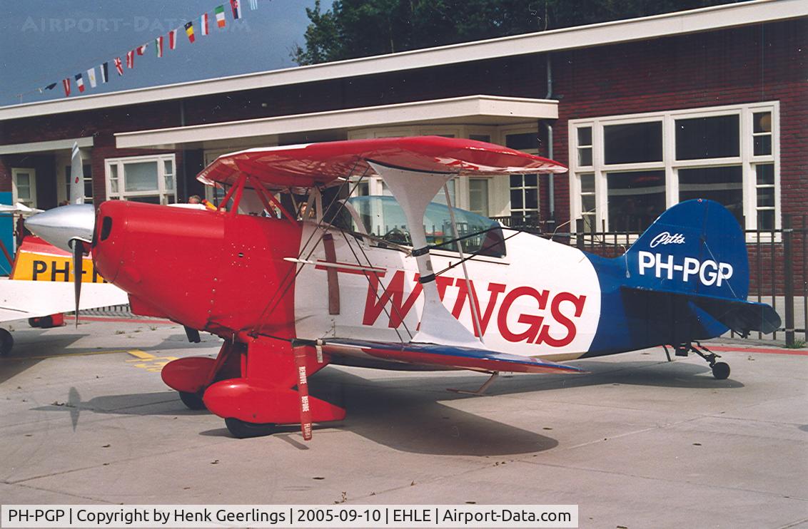 PH-PGP, Pitts S-2A Special C/N 2186, Wings over Holland