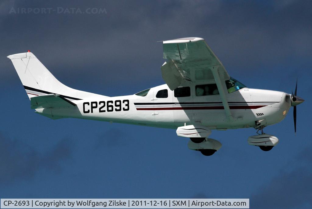 CP-2693, Cessna TU206G Turbo Stationair Turbo Stationair C/N U20606921, visitor