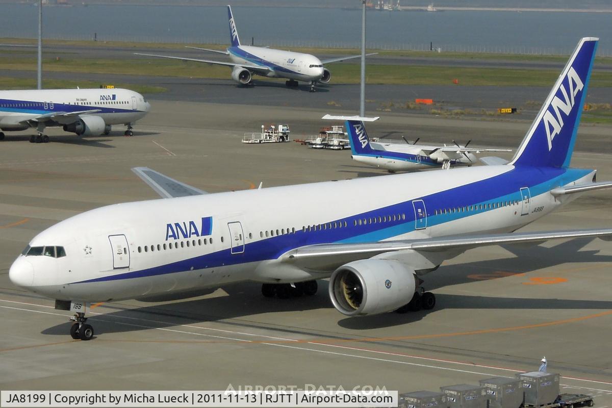 JA8199, 1996 Boeing 777-281 C/N 27029, At Haneda