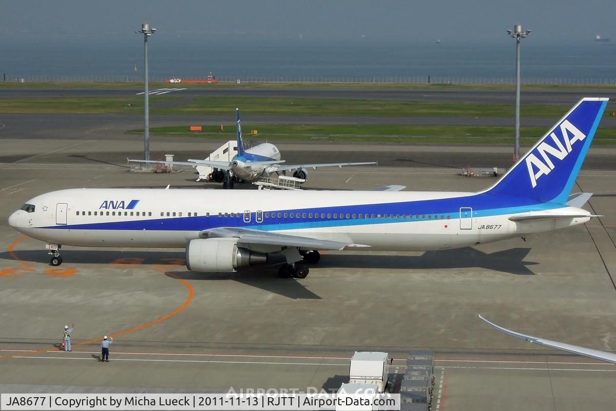 JA8677, 1994 Boeing 767-381 C/N 25662, At Haneda