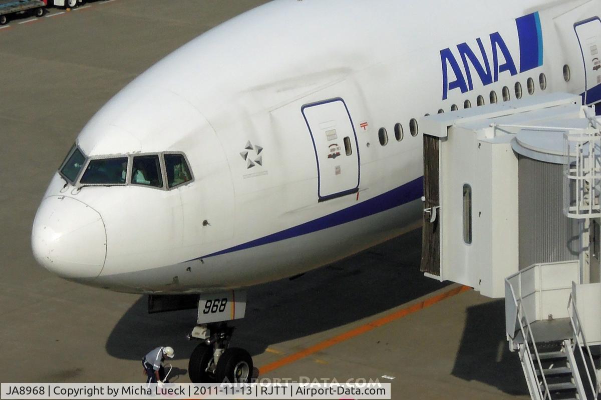 JA8968, 1996 Boeing 777-281 C/N 27031, At Haneda
