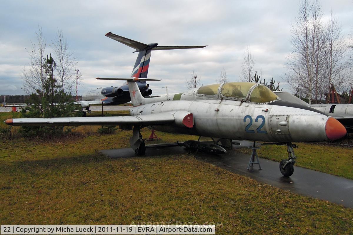 22, Aero L-29 Delfin C/N 290421, At the Aviomuzejs, Riga
