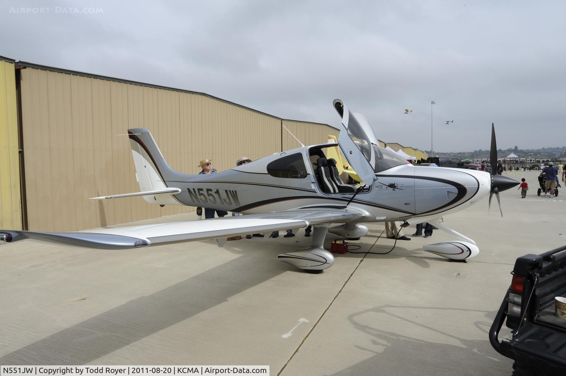 N551JW, Cirrus SR22T C/N 0139, Camarillo airshow 2011