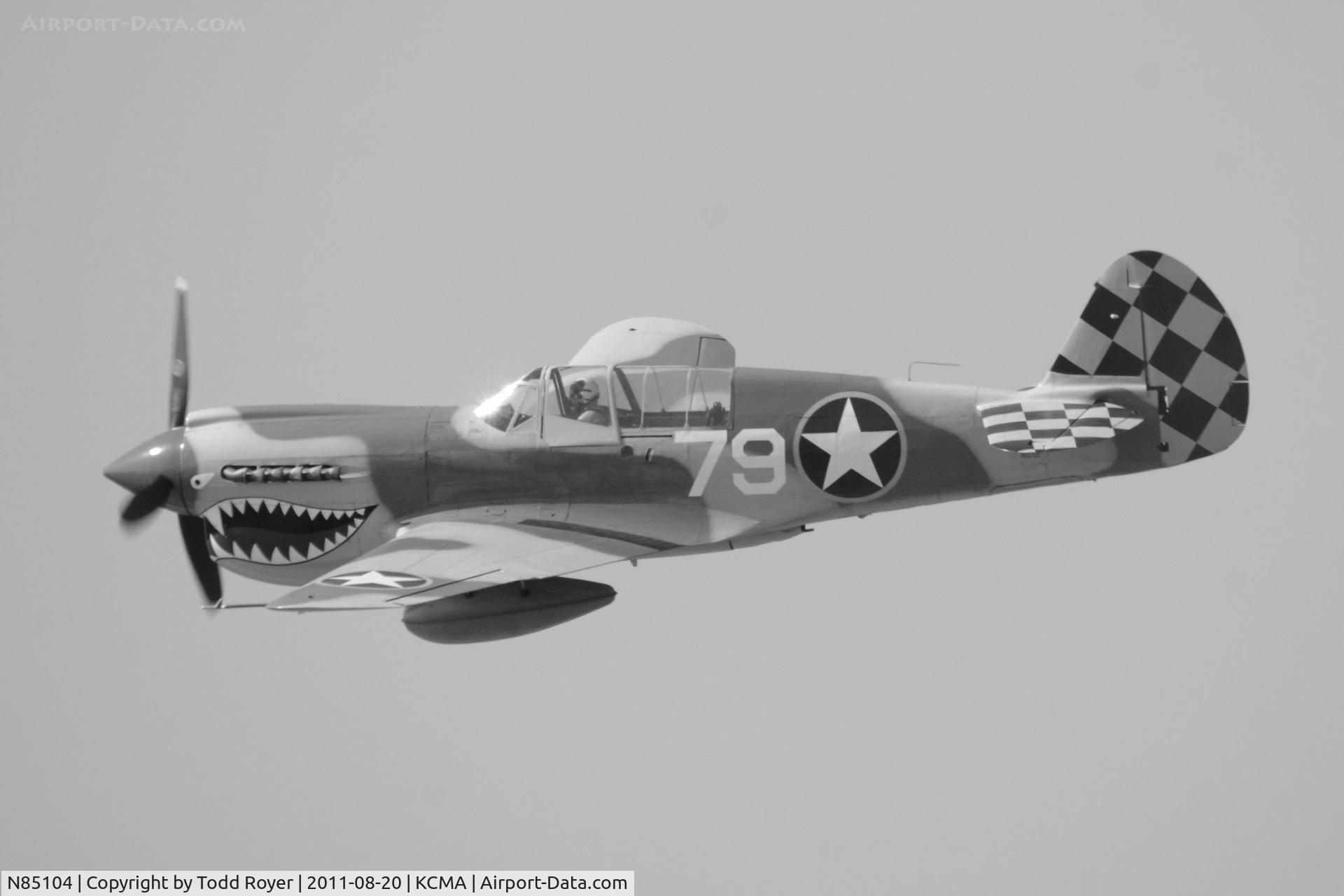 N85104, Curtiss P-40N-5CU Kittyhawk C/N 28954/F858, Camarillo Airshow 2011