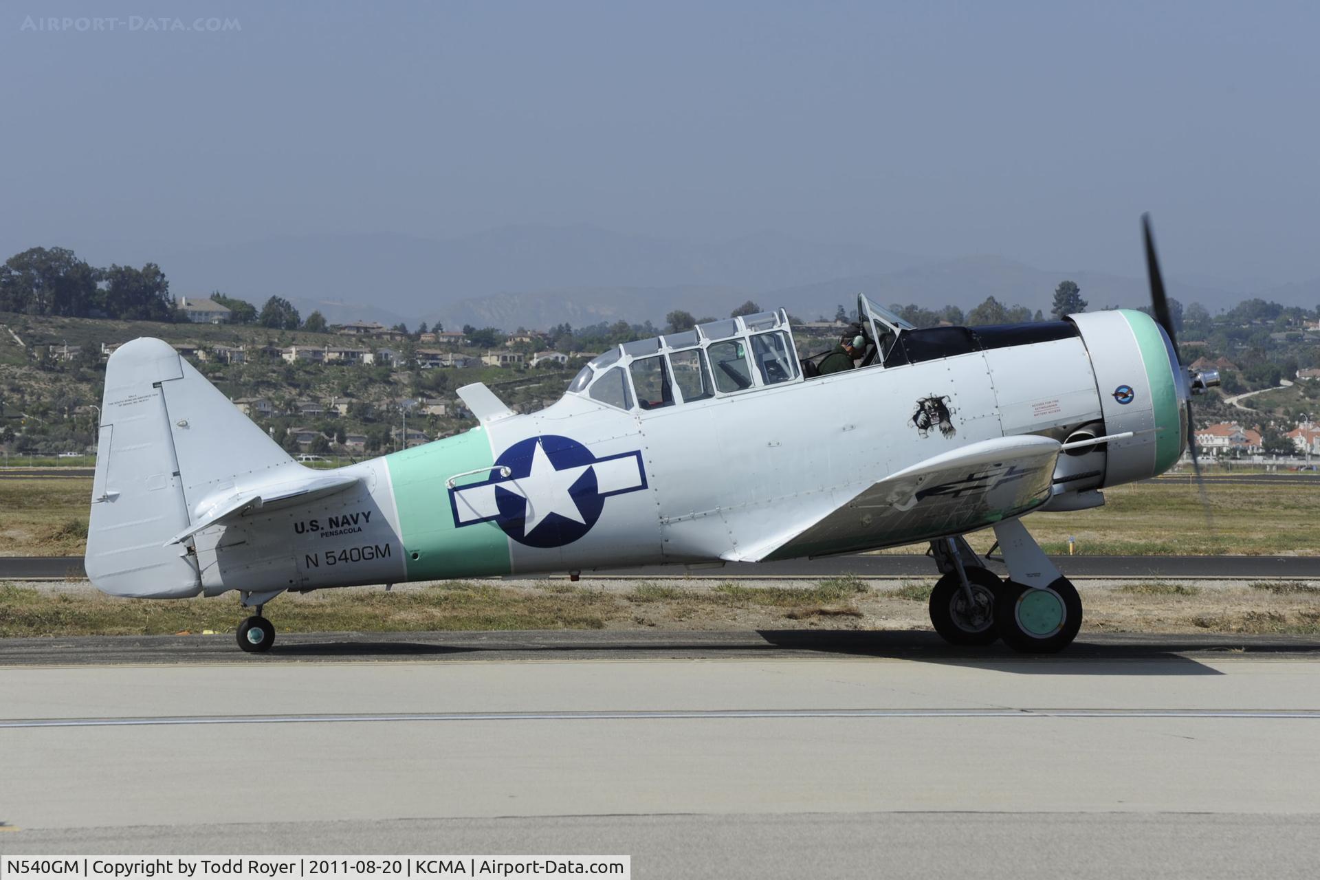 N540GM, 1942 North American SNJ-4 Texan C/N 88-9141, Camarillo Airport