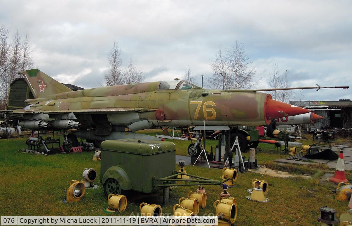 076, Mikoyan-Gurevich MiG-21bis C/N 50027021/2304, At the Aviomuzejs, Riga