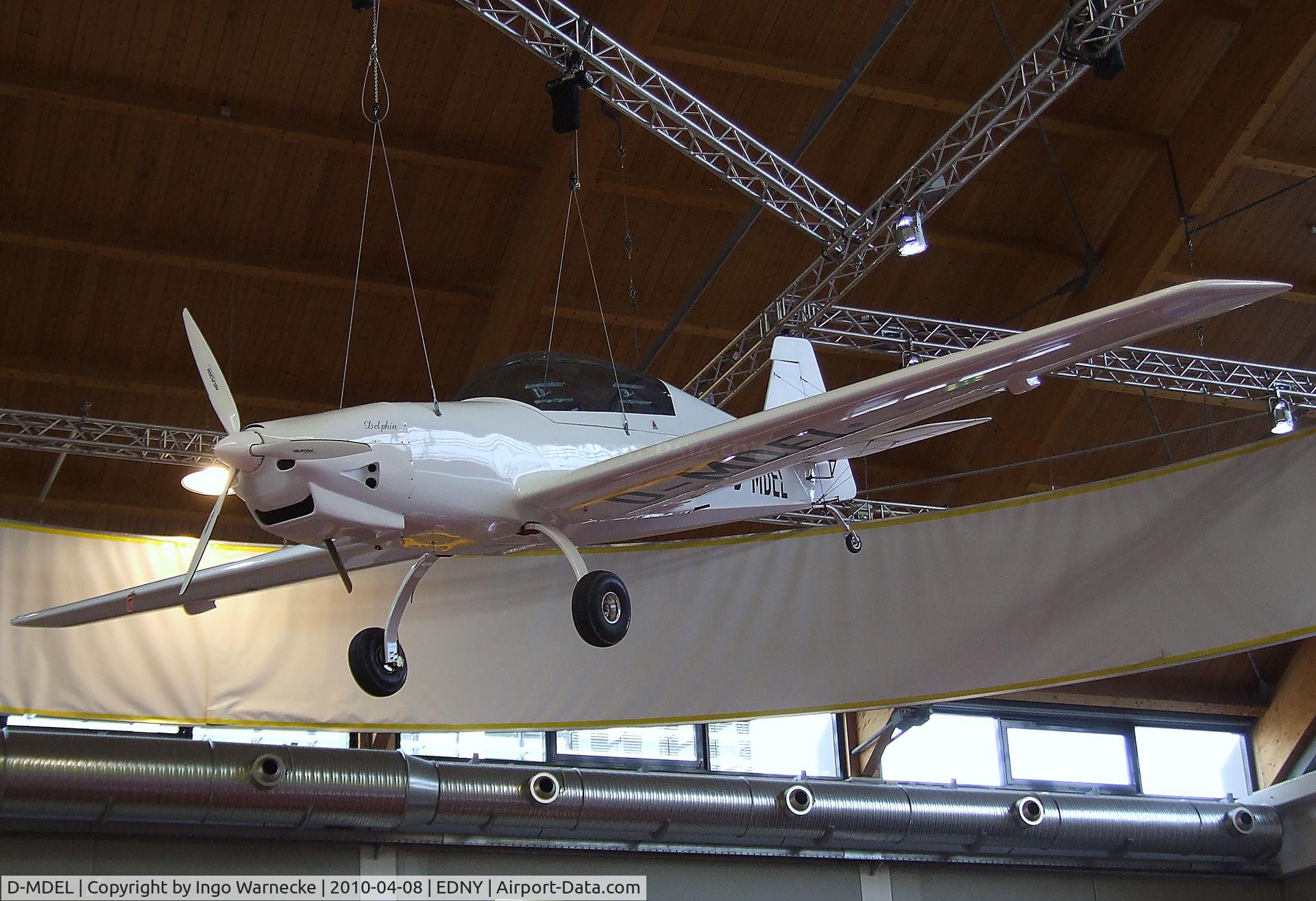 D-MDEL, 2009 Vervoorst Frank FV-3 Delphin C/N 01, Vervoorst FV-3 Delphin at the AERO 2010, Friedrichshafen