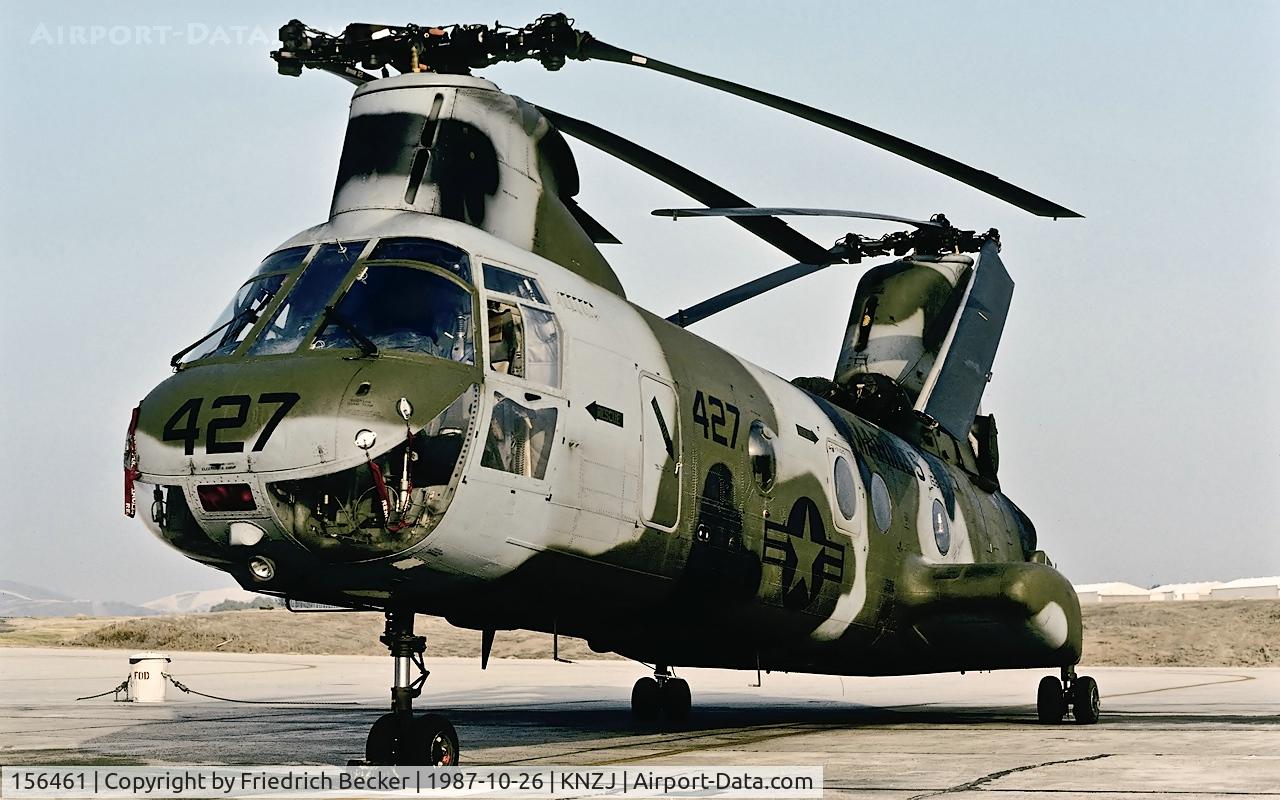 156461, Boeing Vertol CH-46E Sea Knight C/N 2531, flightline at MCAS El Toro