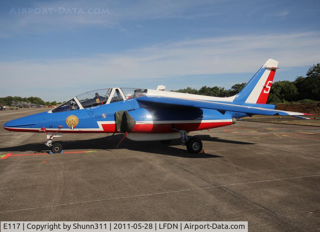 E117, , Re-registered as F-RCAI and seen during Rochefort Open Day...