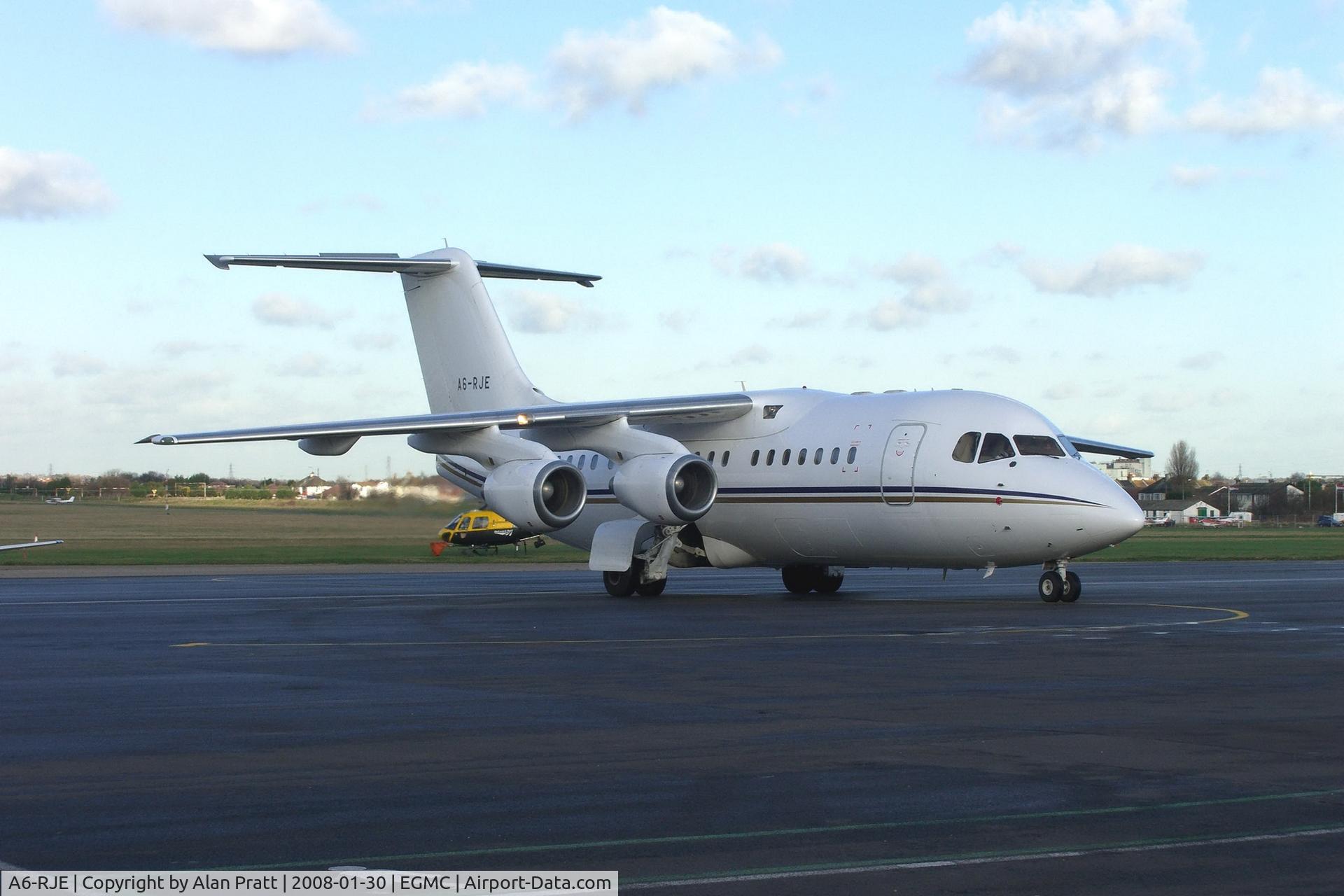 A6-RJE, 1996 British Aerospace Avro 146-RJ85 C/N E2299, Taxiing to stand main apron.