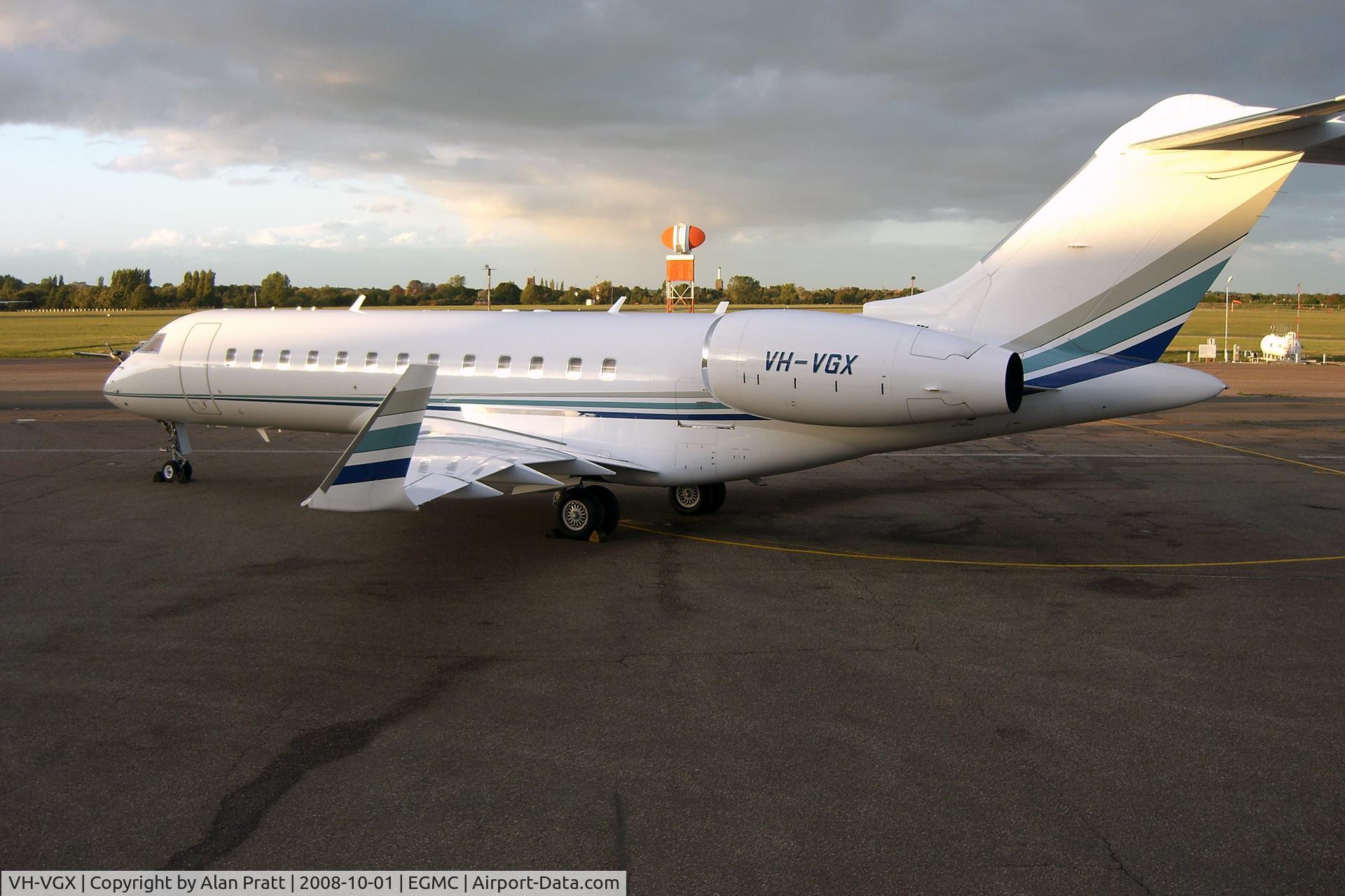 VH-VGX, 2001 Bombardier BD-700-1A10 Global Express C/N 9079, On main apron