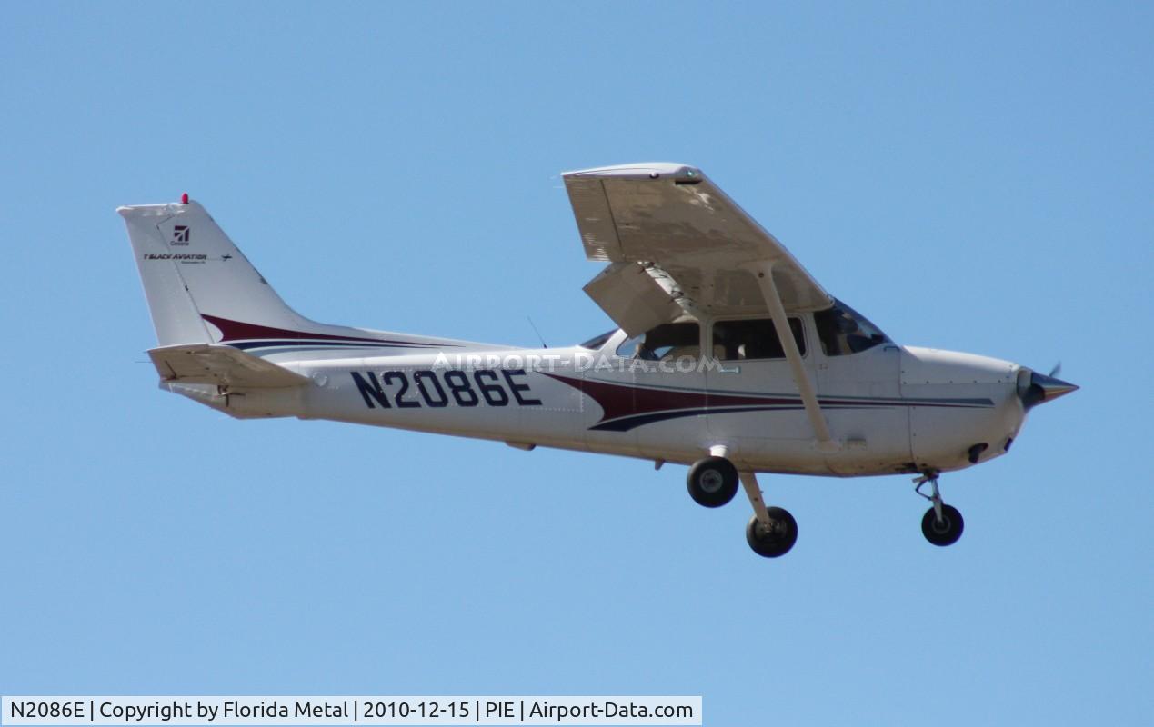 N2086E, 2004 Cessna 172S C/N 172S9569, Cessna 172S