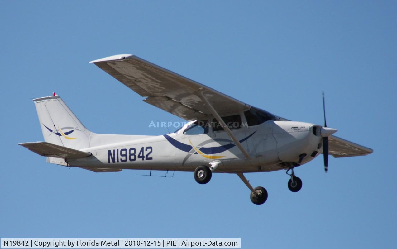 N19842, 1972 Cessna 172M C/N 17260798, Cessna 172M