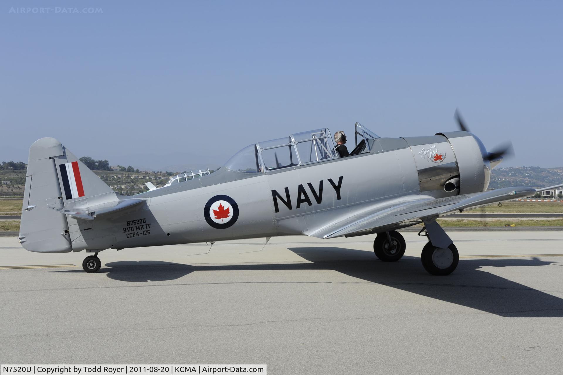 N7520U, 1952 Canadian Car & Foundry Harvard Mk.4 C/N CCF4-176, Camarillo Airshow 2011