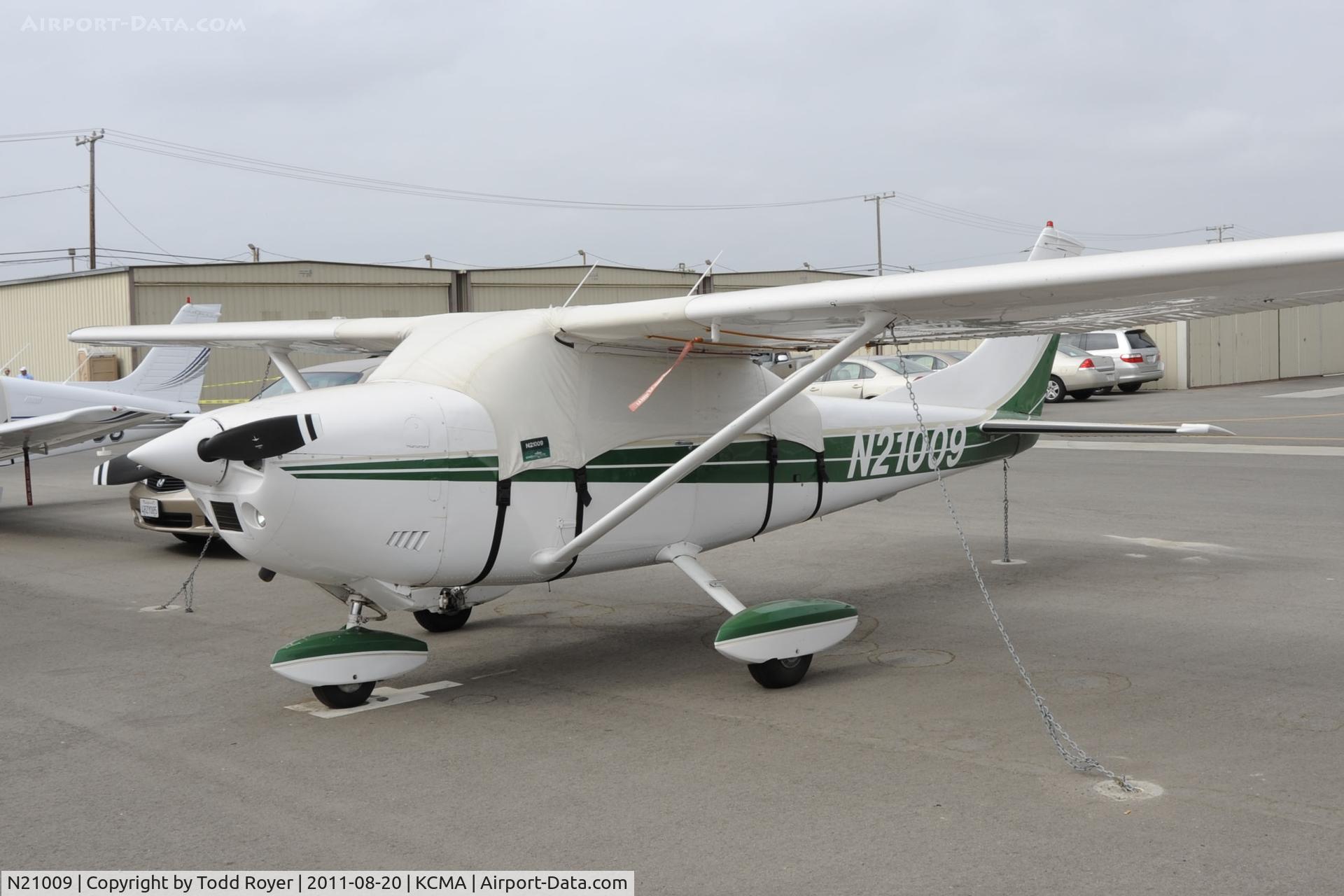 N21009, 1972 Cessna 182P Skylane C/N 18261354, Camarillo Airport