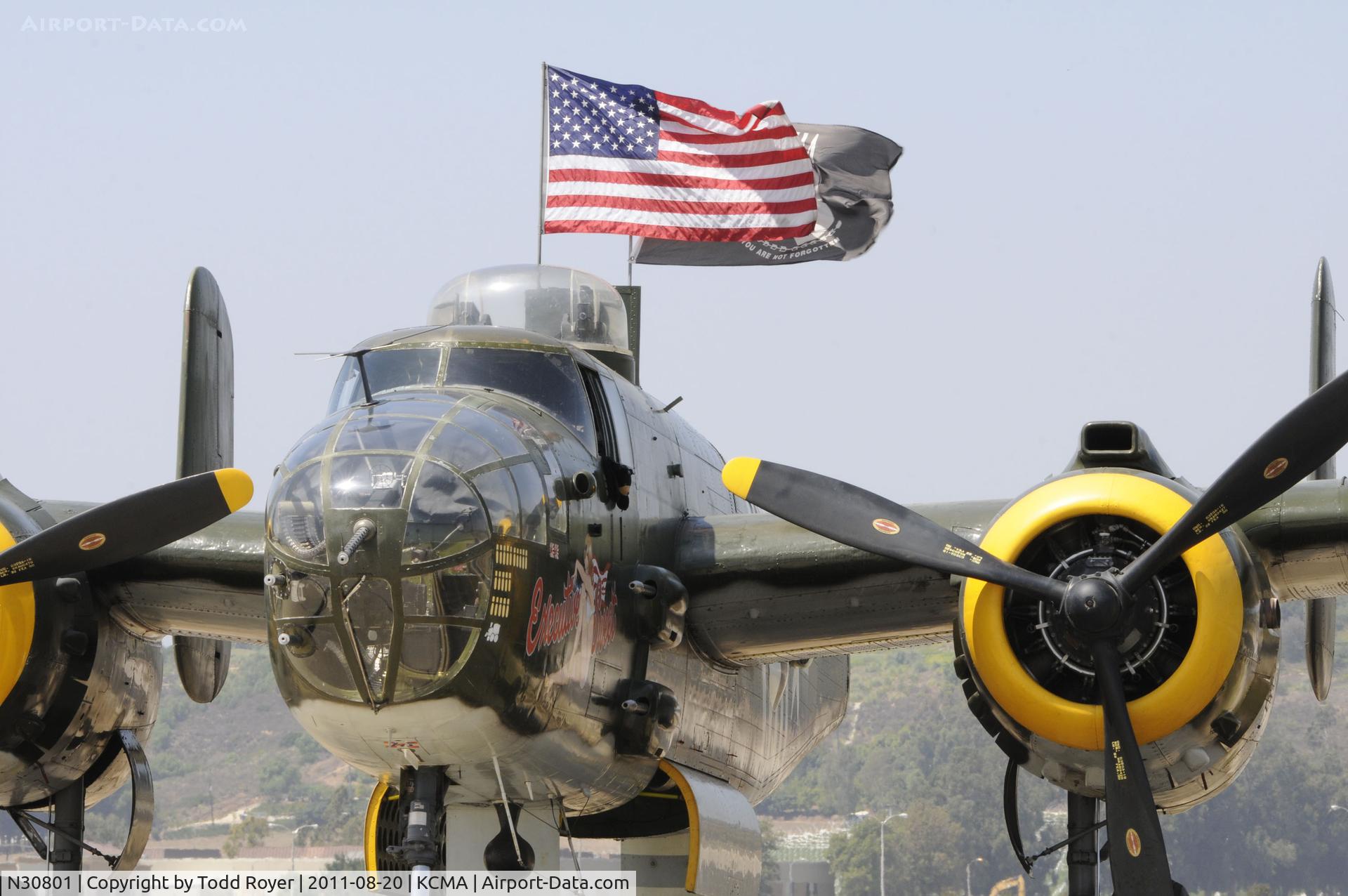 N30801, 1944 North American TB-25N Mitchell C/N 108-34076, Camarillo airshow 2011