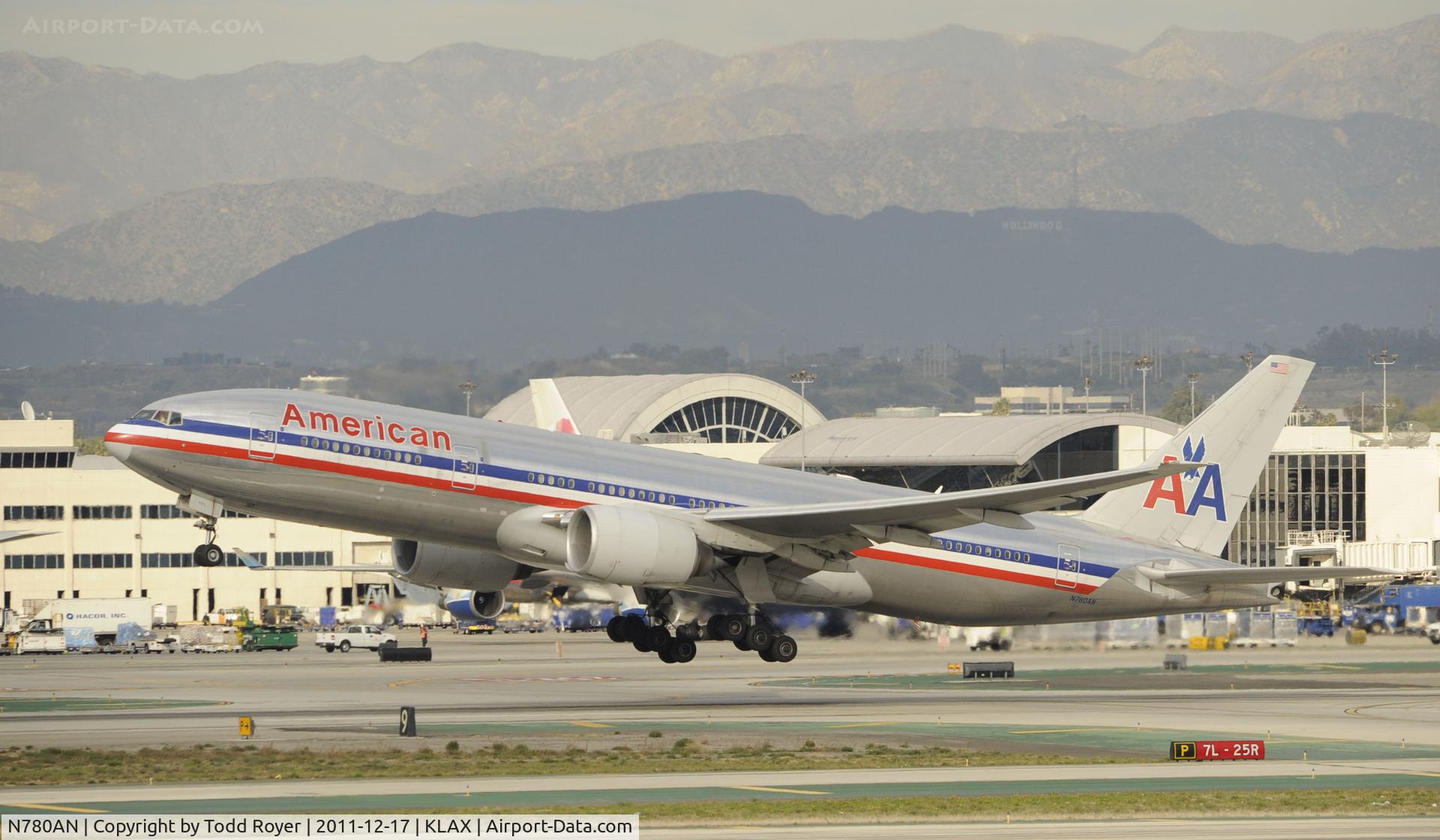 N780AN, 1999 Boeing 777-223 C/N 29956, Departing LAX