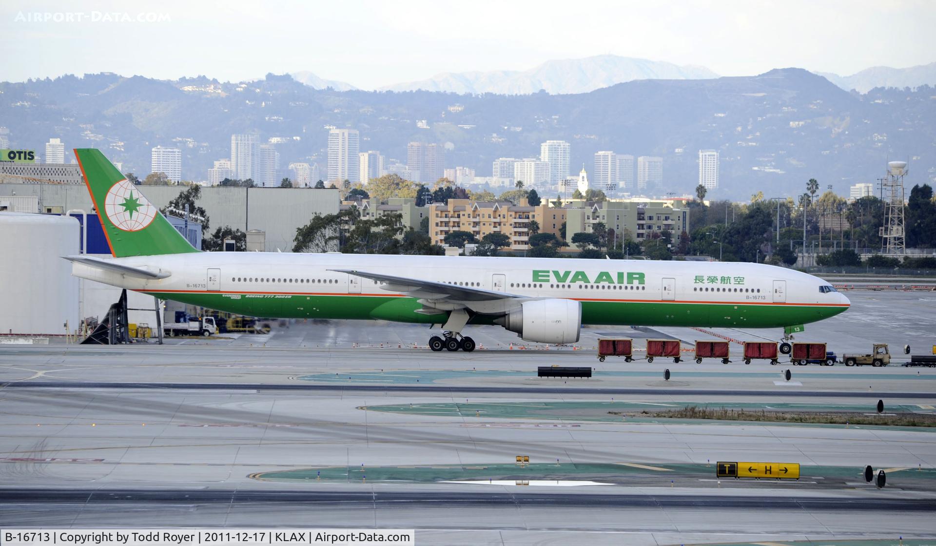 B-16713, 2009 Boeing 777-35E/ER C/N 33756, Taxiing at LAX