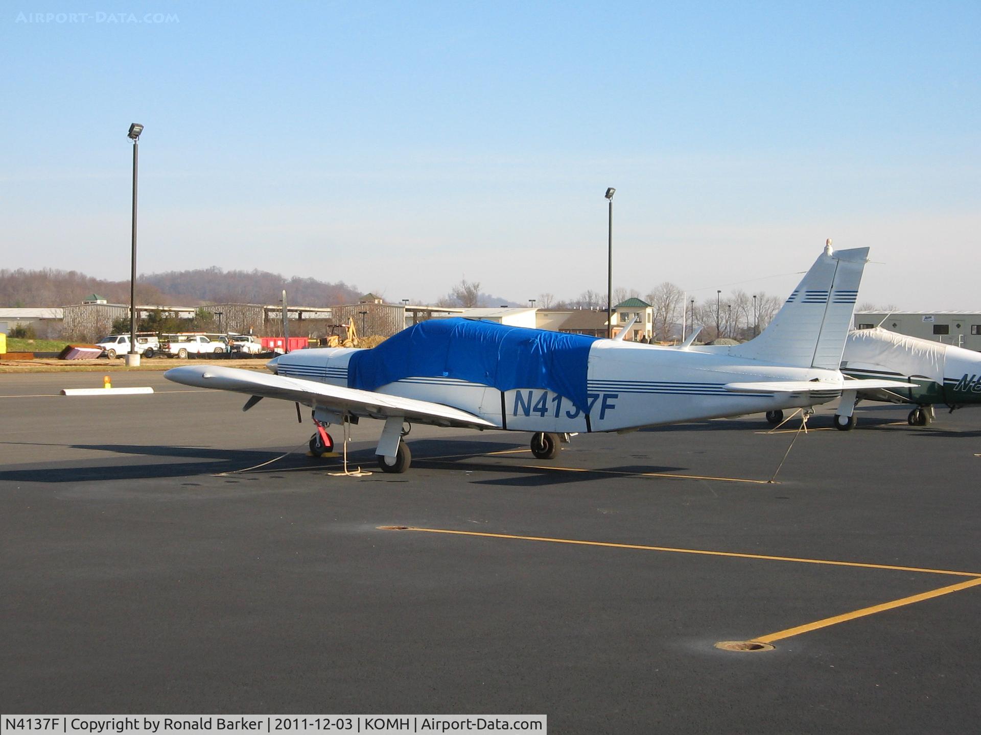 N4137F, 1976 Piper PA-32R-300 Cherokee Lance C/N 32R-7680430, Orange