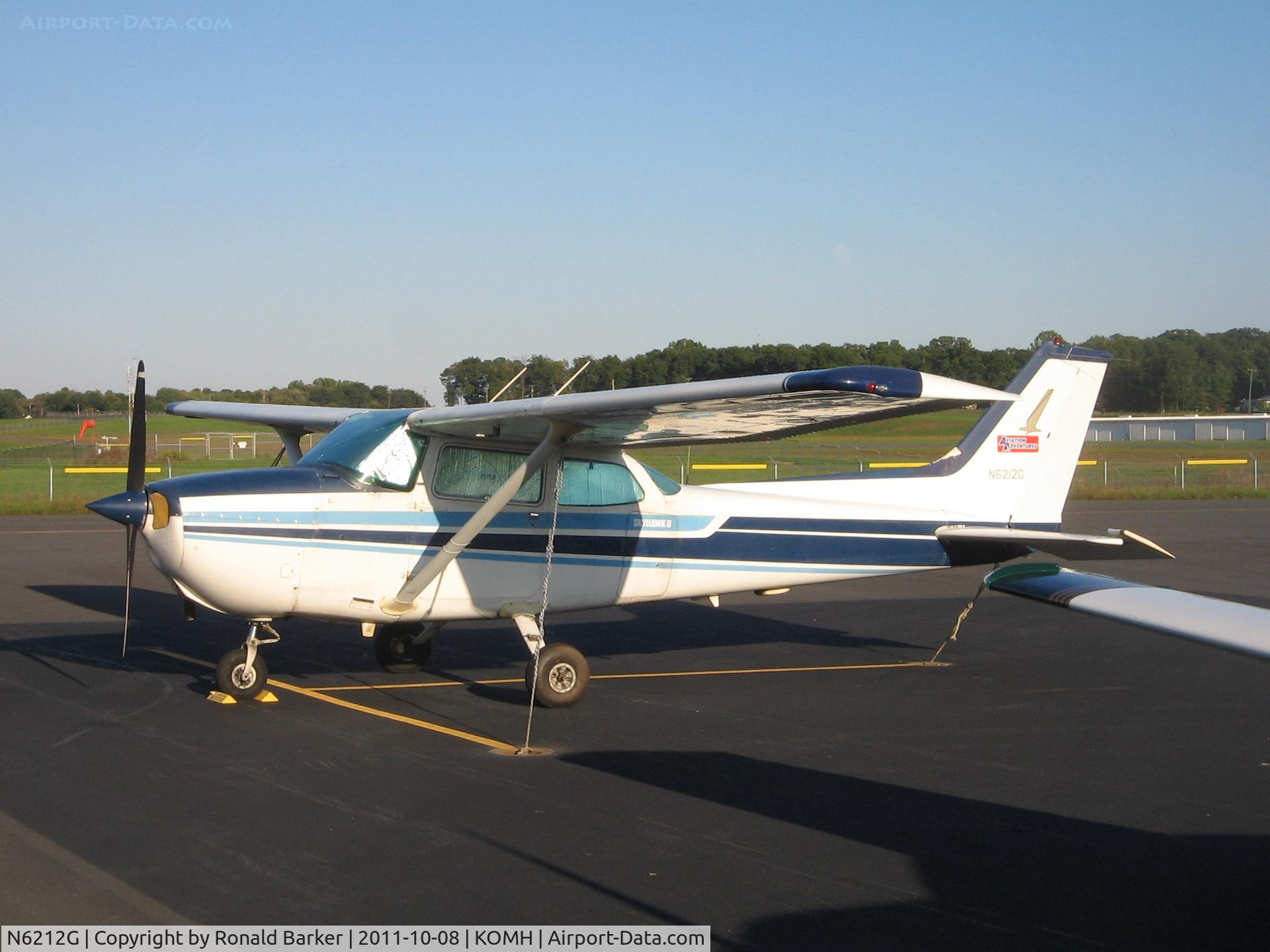 N6212G, 1979 Cessna 172N C/N 17273579, Orange