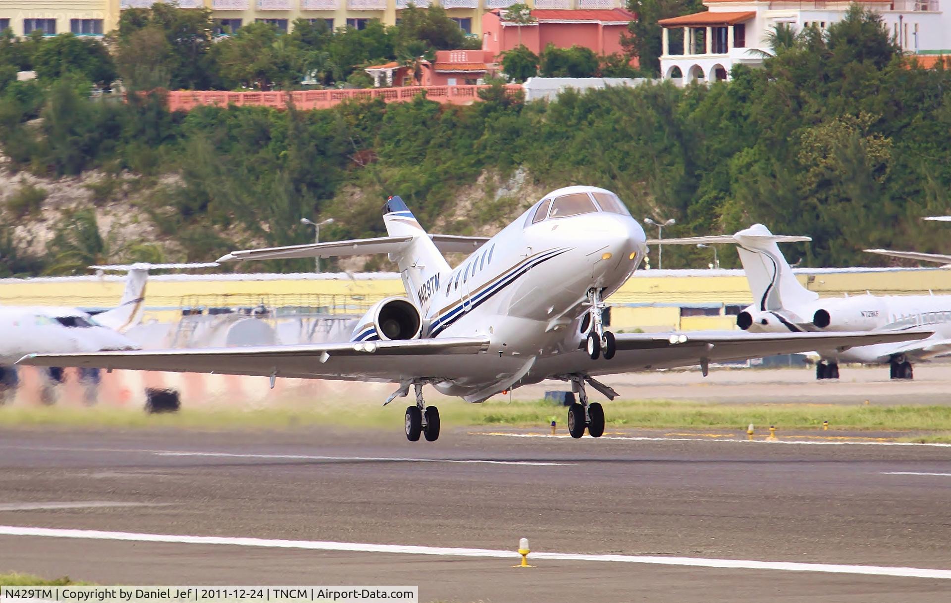 N429TM, 2006 Raytheon Hawker 800XP C/N 258767, N429TM