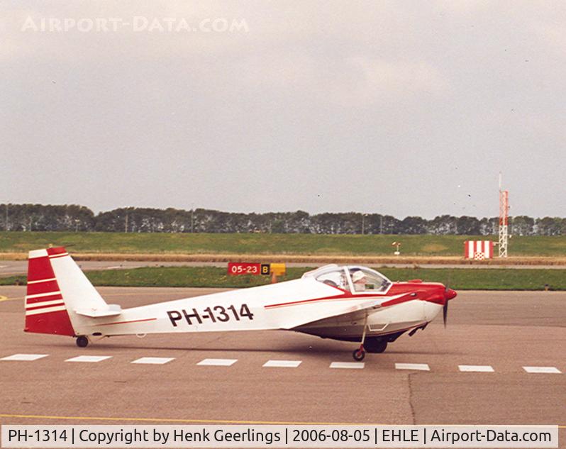 PH-1314, Scheibe SF-25C Falke C/N 44195, Scheibe Falke
