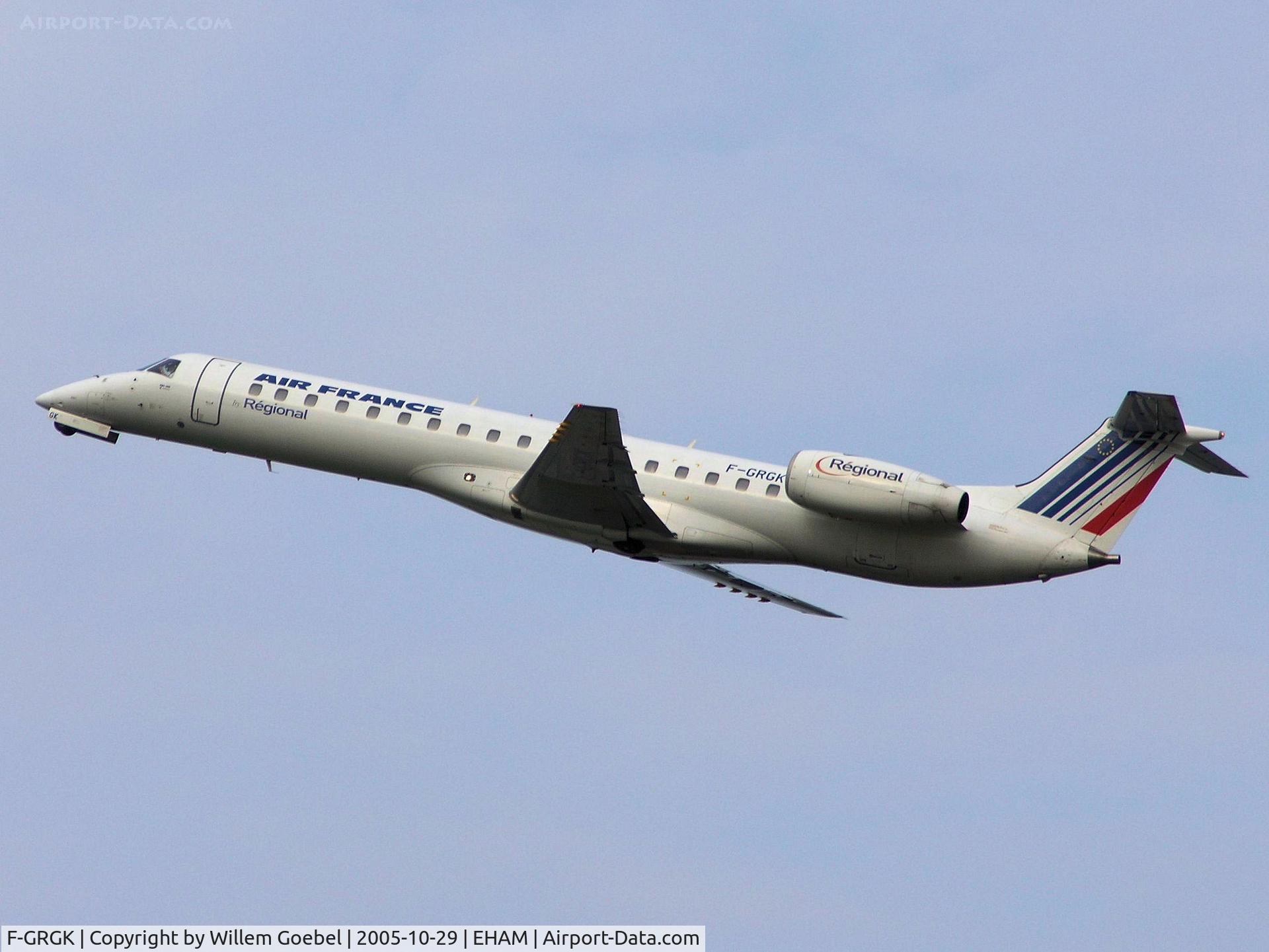 F-GRGK, 2000 Embraer EMB-145EU (ERJ-145EU) C/N 145324, Take off from Amsterdam Airport on runway 24