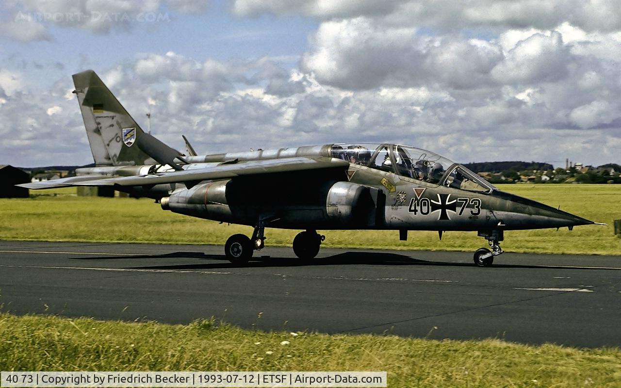 40 73, Dassault-Dornier Alpha Jet A C/N 0073, taxying to the active