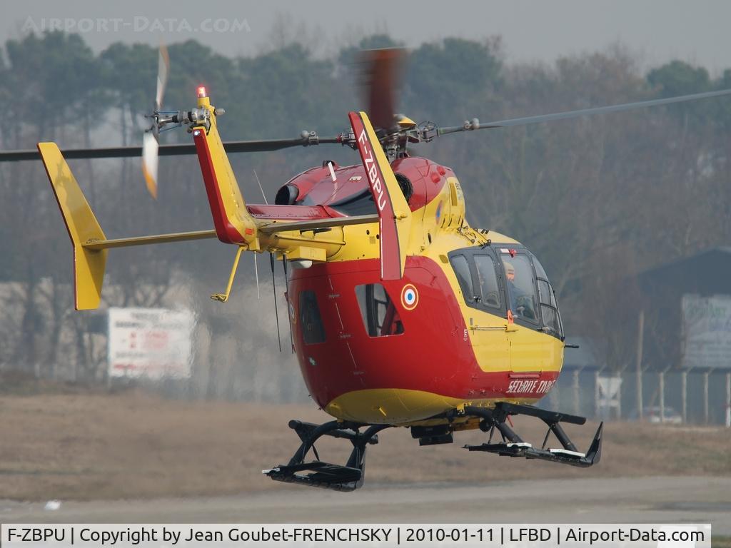 F-ZBPU, 2003 Eurocopter-Kawasaki EC-145 (BK-117C-2) C/N 9045, FRAGON landing