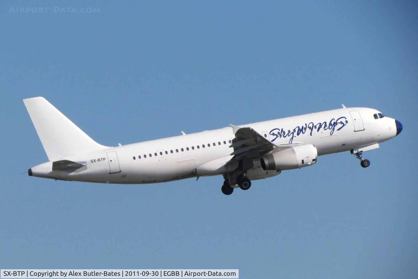 SX-BTP, 1992 Airbus A320-231 C/N 376, Climbing out