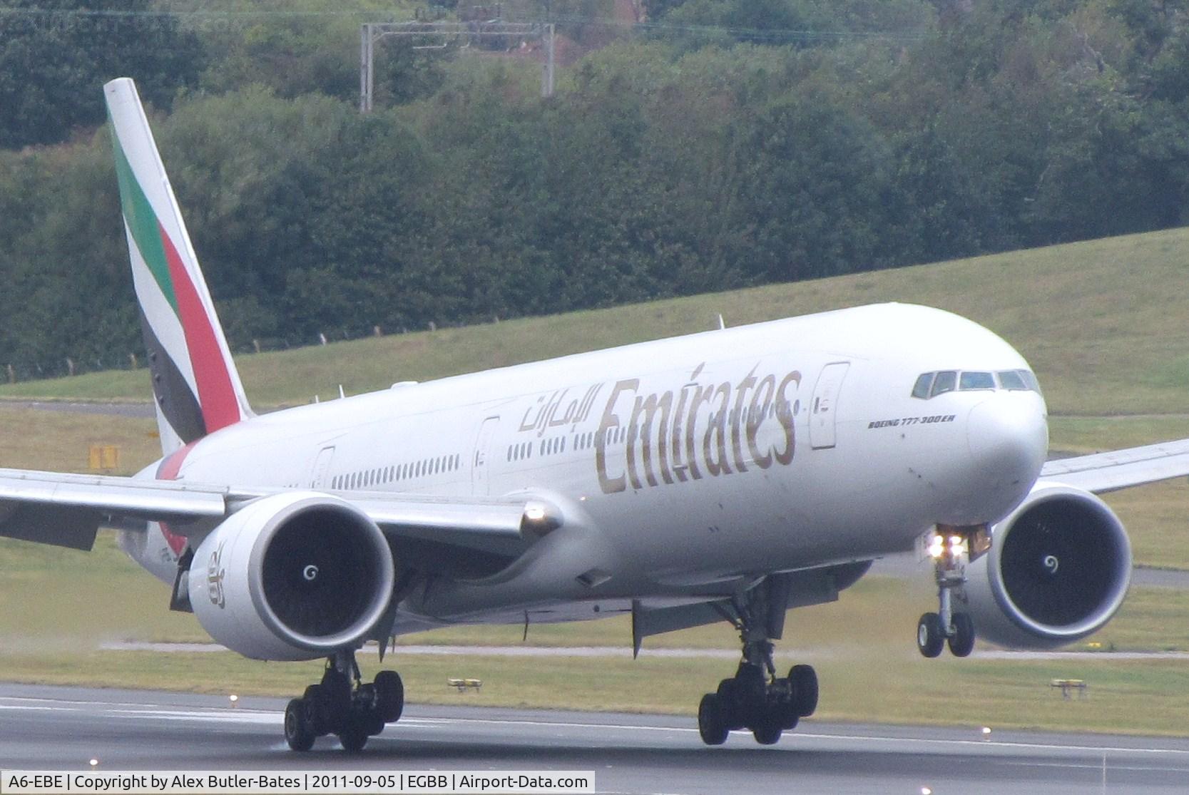 A6-EBE, 2005 Boeing 777-36N/ER C/N 32788, Touching down