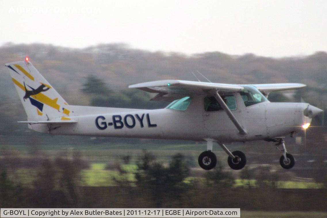 G-BOYL, 1980 Cessna 152 C/N 152-84379, Coming in to land