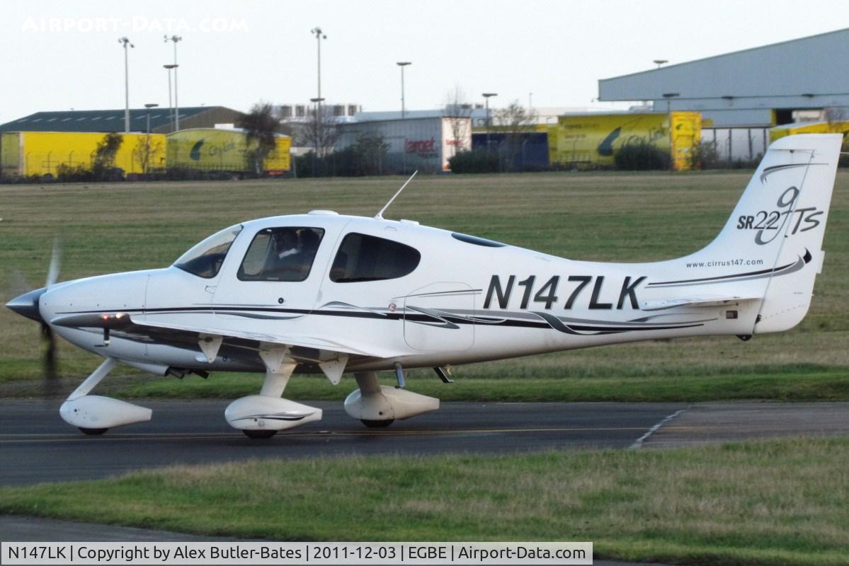 N147LK, 2005 Cirrus SR22 GTS C/N 1687, Taxiing in after landing