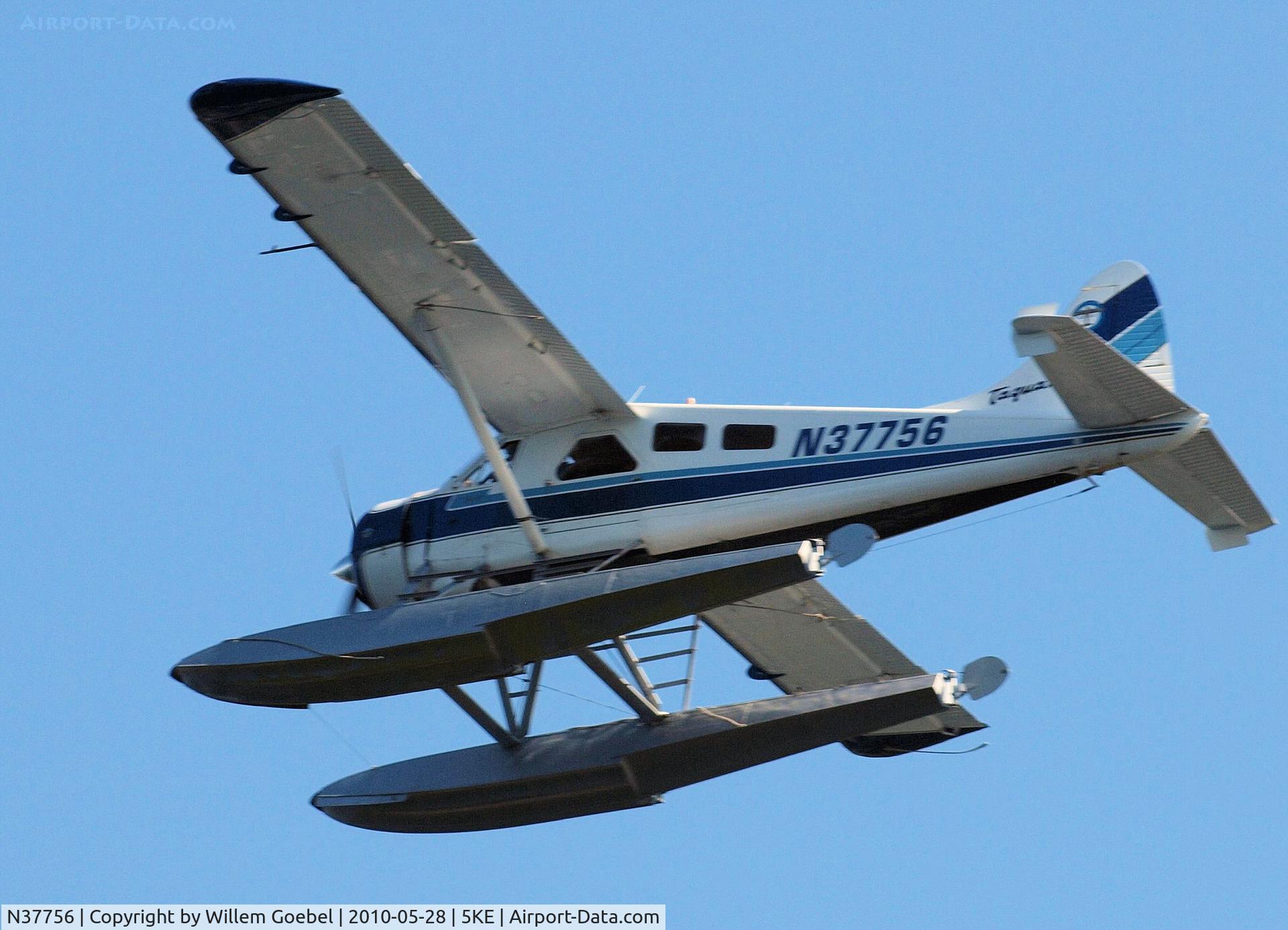N37756, 1961 De Havilland Canada DHC-2 Beaver C/N 1456, Fly over the harbour of Kitchikan