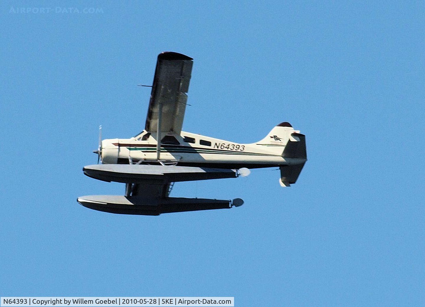 N64393, 1954 De Havilland Canada DHC-2 Beaver Mk.I C/N 845, Fly over the harbour of Kitchikan