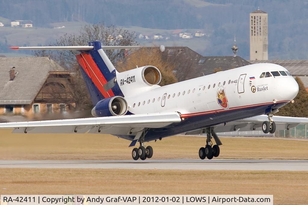 RA-42411, 1992 Yakovlev Yak-42D C/N 4520421219043, Rusjet Y42