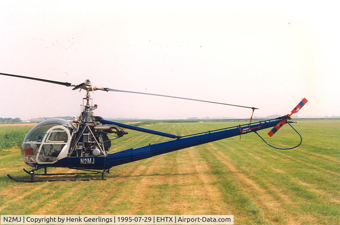 N2MJ, 1957 Hiller H-23D C/N 977, Texel Air Show - 1995