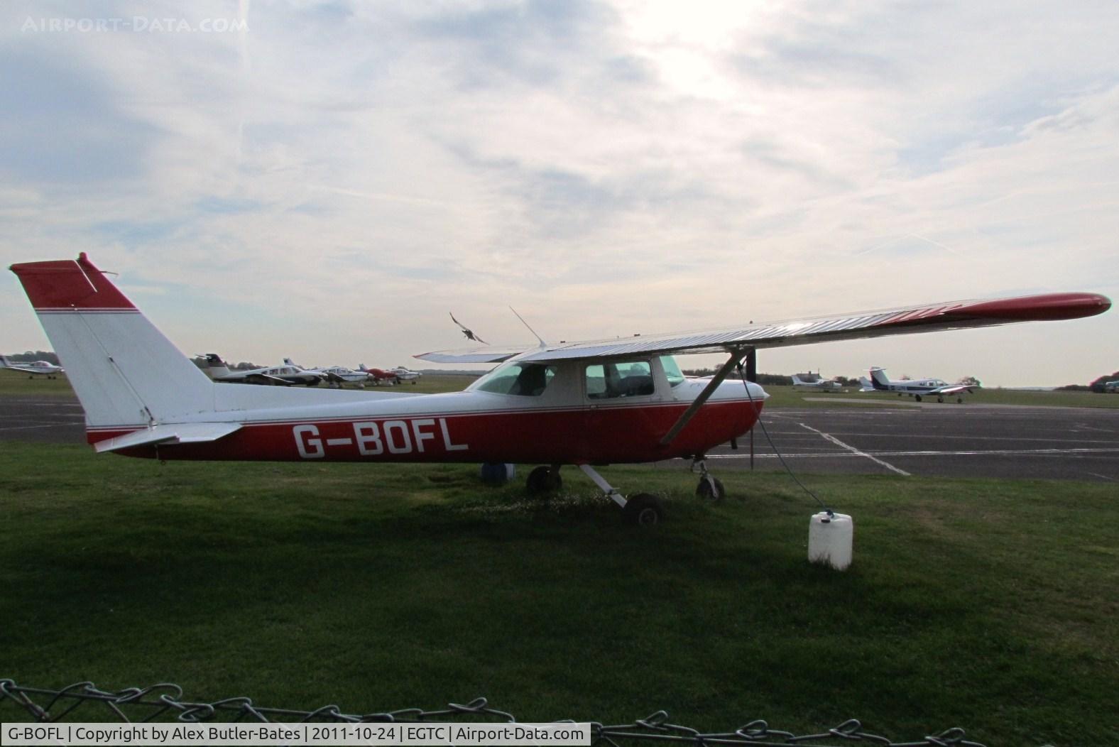 G-BOFL, 1980 Cessna 152 C/N 152-84101, Parked on the grass