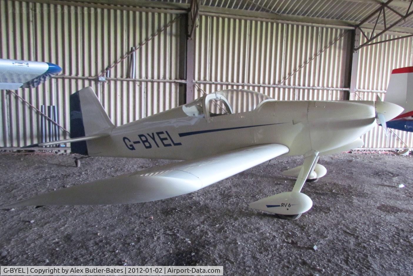 G-BYEL, 2000 Vans RV-6 C/N PFA 181-12568, Taken at Bidford-X3BF