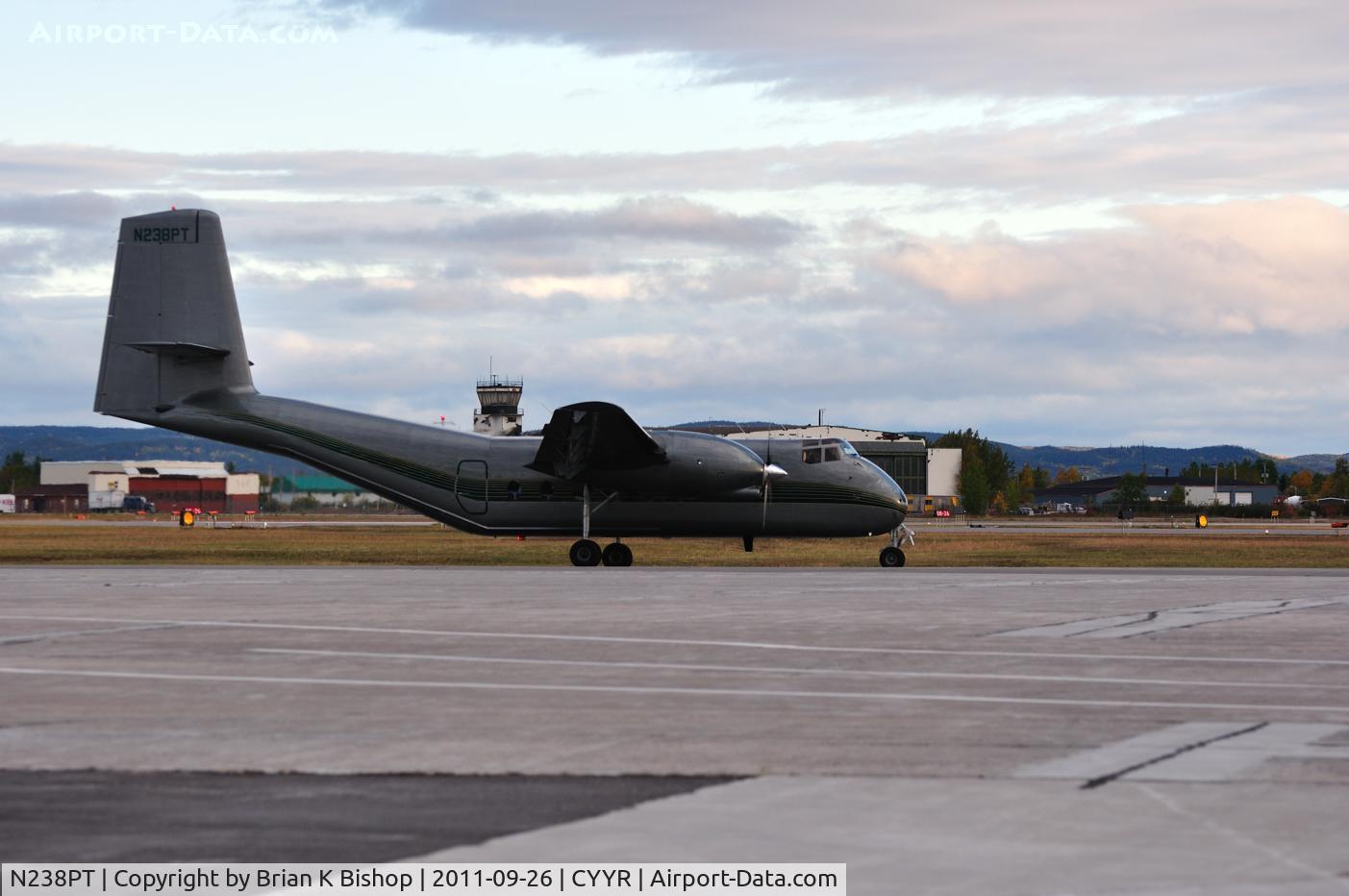 N238PT, 1965 De Havilland Canada DHC-4A Caribou C/N 238, Ready to depart overseas