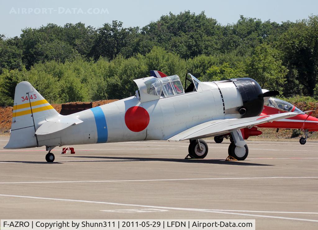 F-AZRO, North American AT-6B Texan C/N 01-CM, Participant of the Rochefort Open Day...