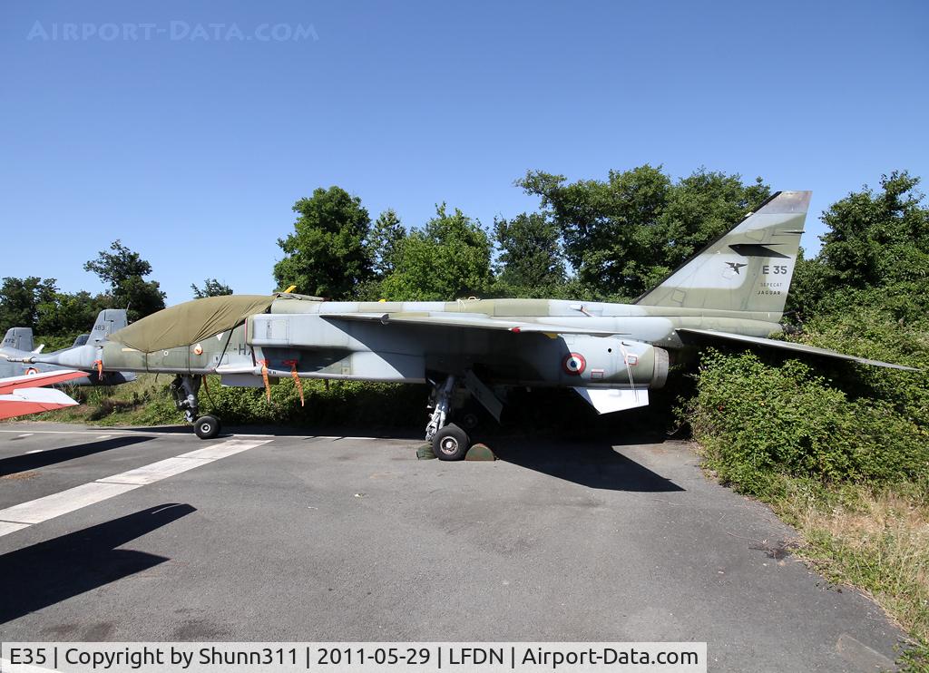 E35, Sepecat Jaguar E C/N E35, Stored...